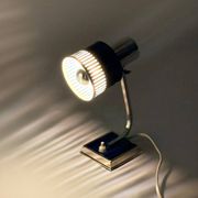 Lampe de bureau vintage bleue et chrome années 70