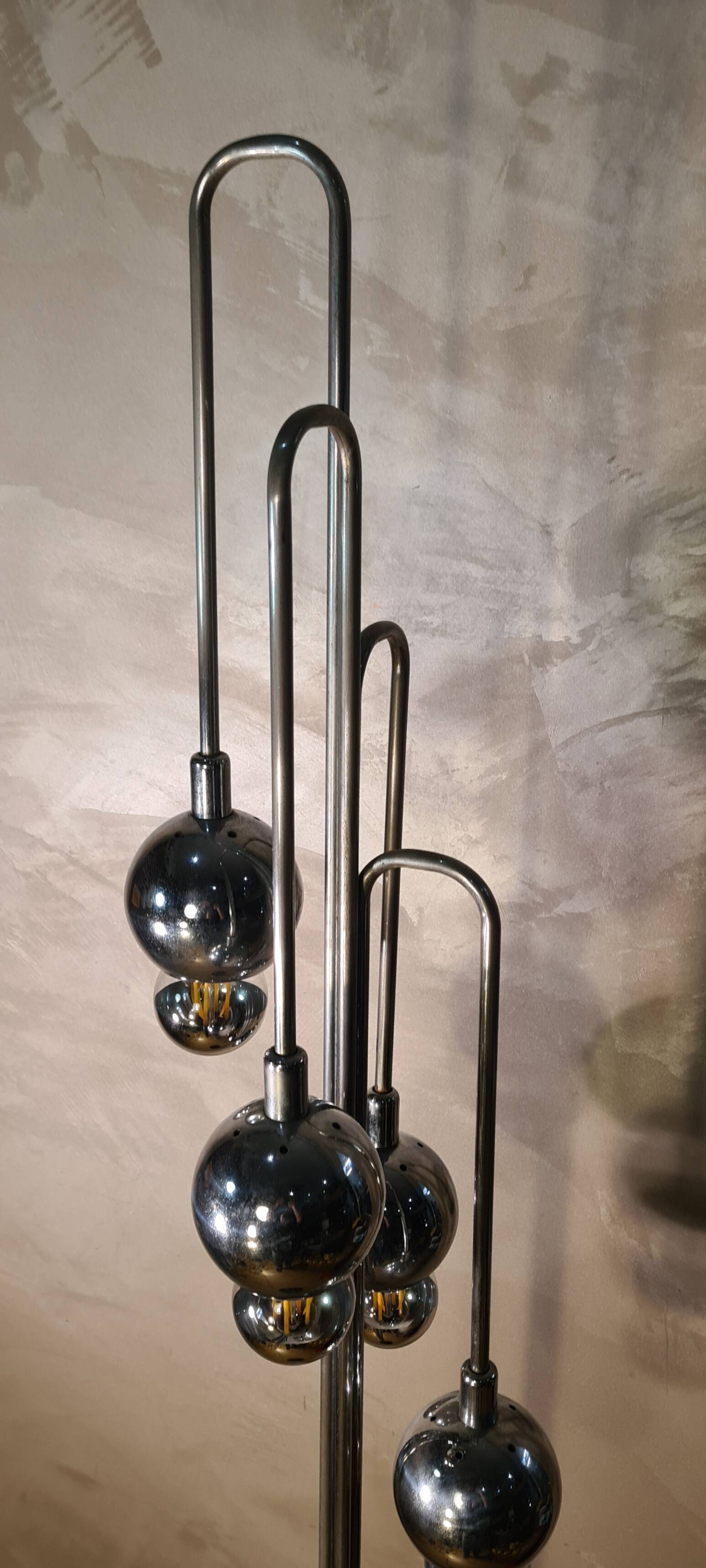 space age chrome floor lamp, 1960/70. h 180x30