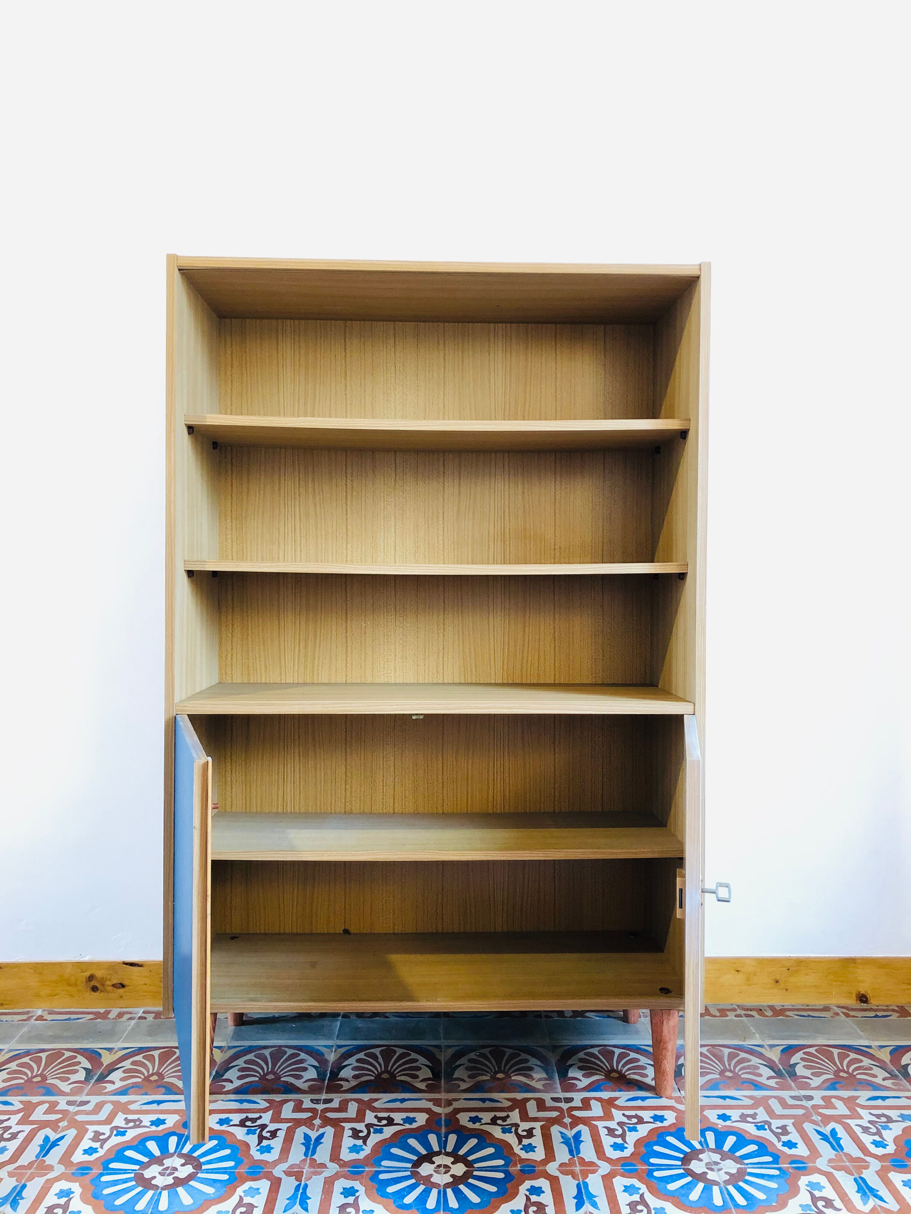 Vintage Library 1970