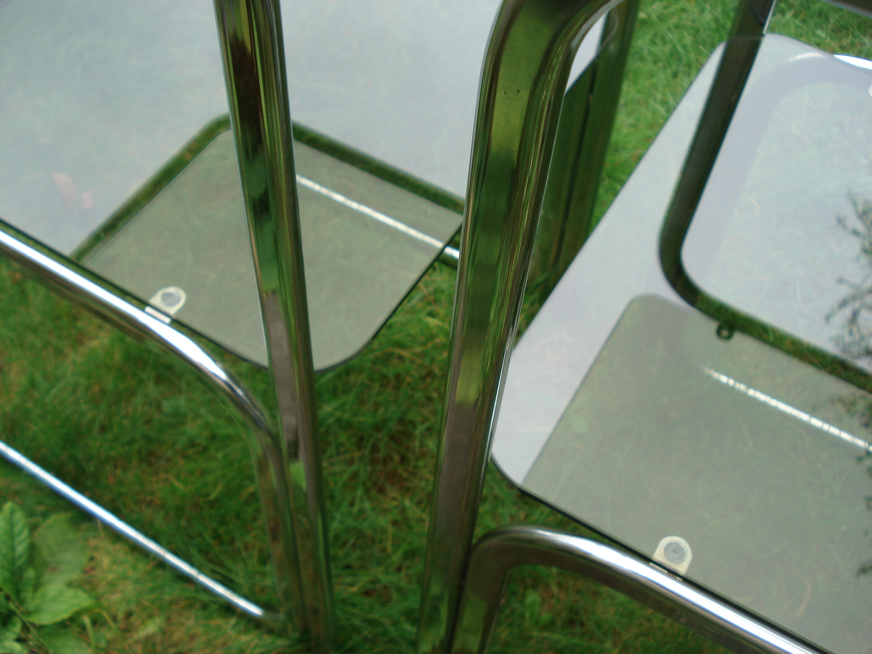 Pair of 2 vintage side tables 1970