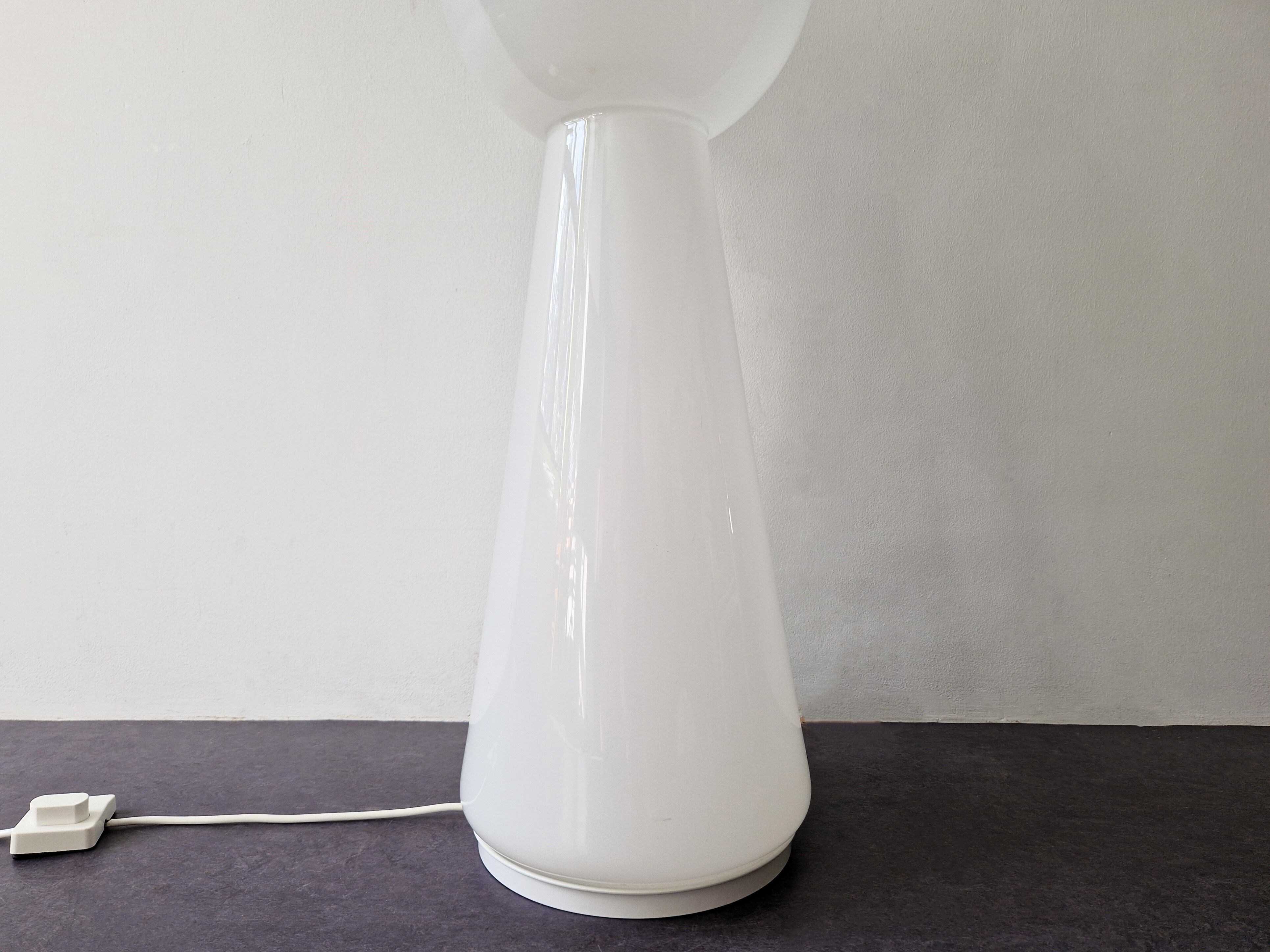 Large one piece Murano glass floor lamp, Italy 1970's/1980's