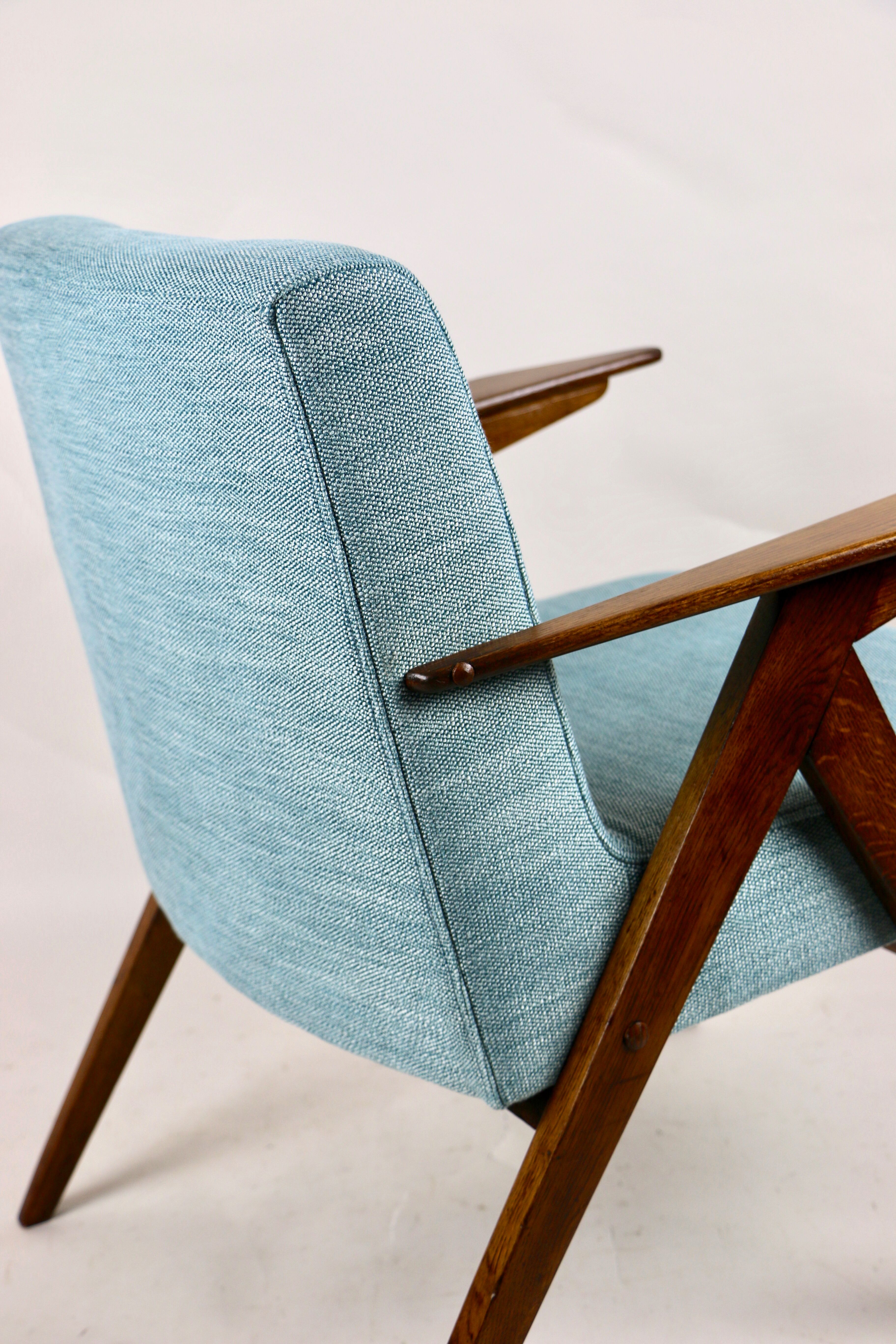 Fauteuil Bunny de Józef Chierowski, années 1970