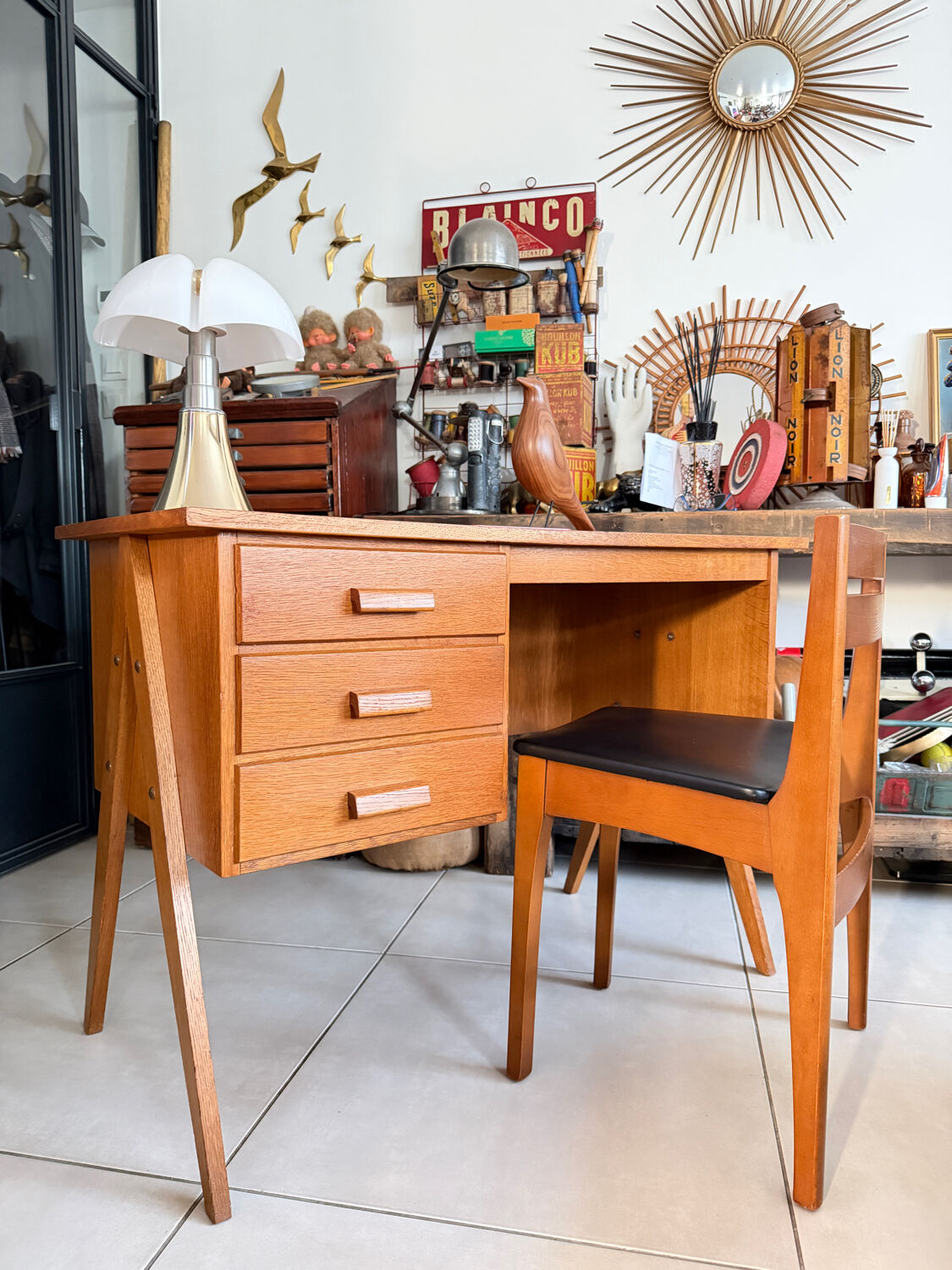 Vintage desk with tapered legs