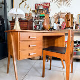 Vintage desk with tapered legs