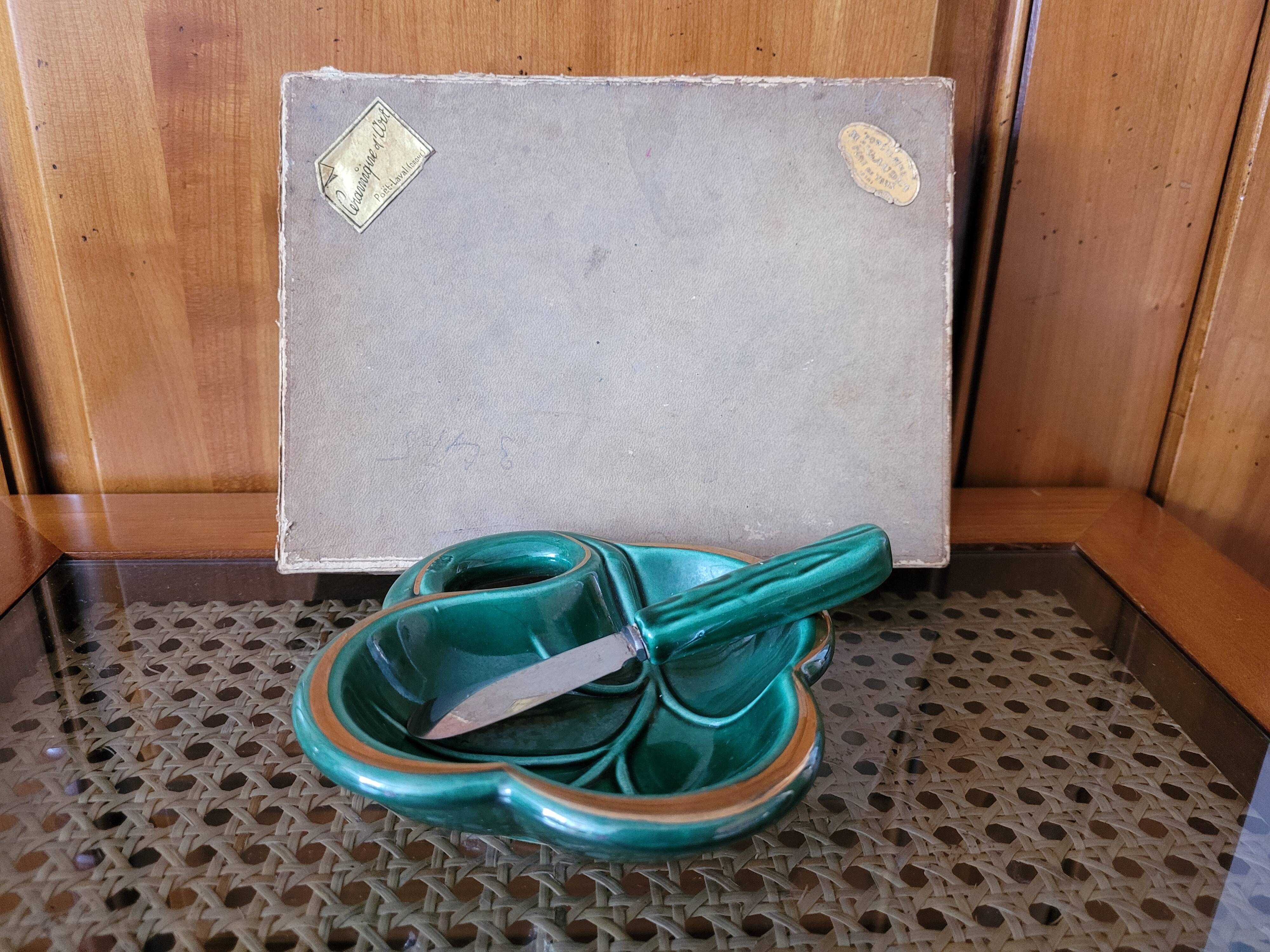 Butter dish
