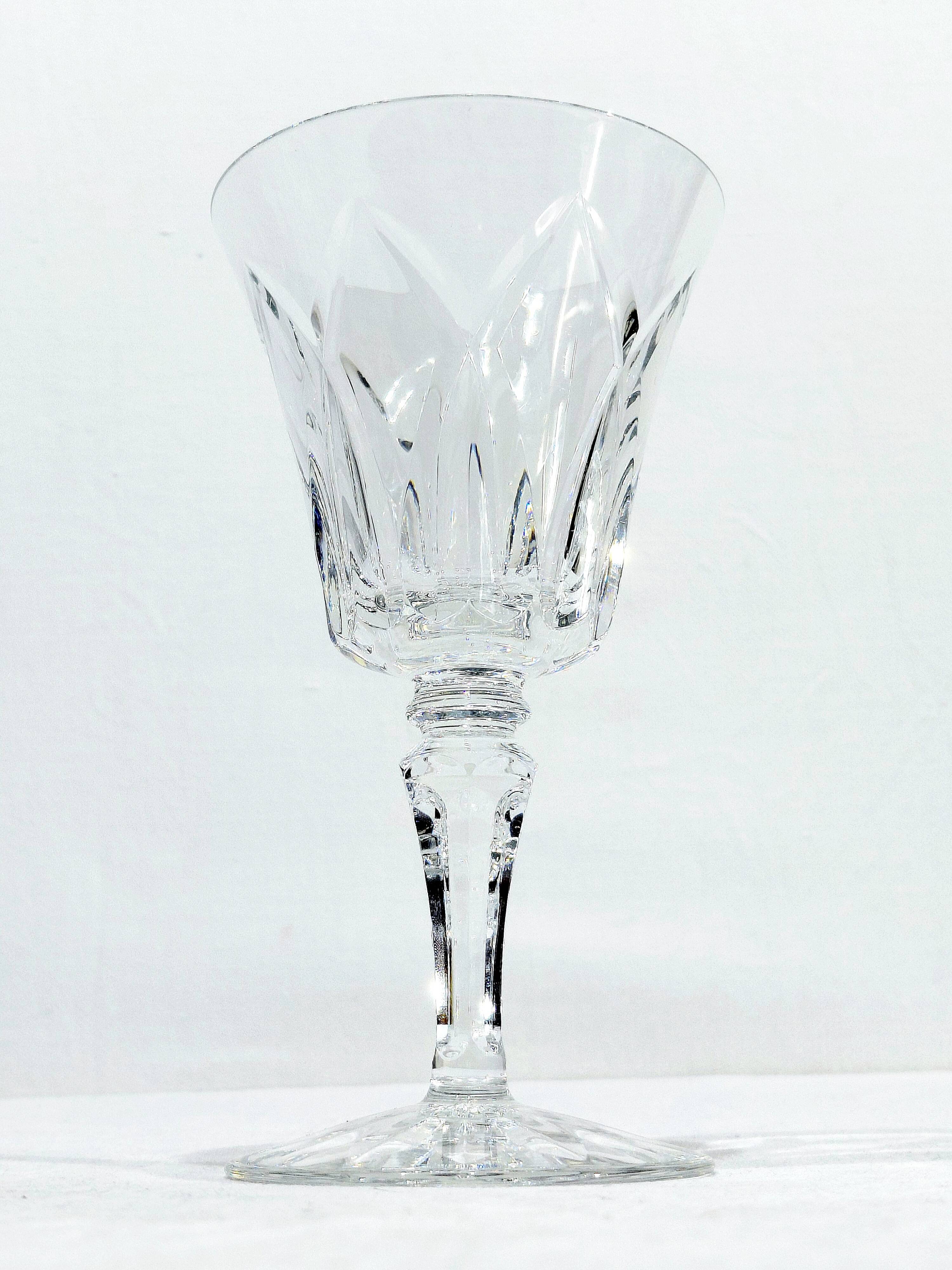 12 White Wine Glasses St Louis Camargue Model