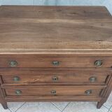 Louis XVI chest of drawers in walnut, 19th century