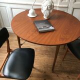 Vintage table with central extension