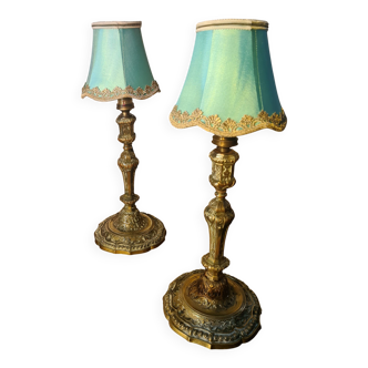 pair of chiselled bronze bedside lamps from 1900, silk shade and trim style