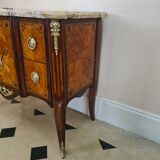Transition period chest of drawers