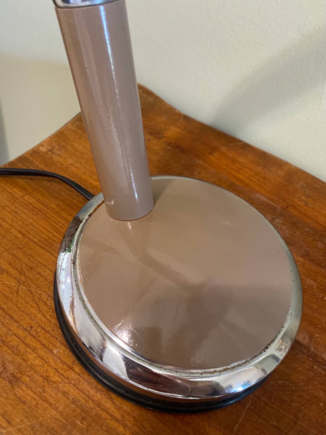 Vintage articulated lamp