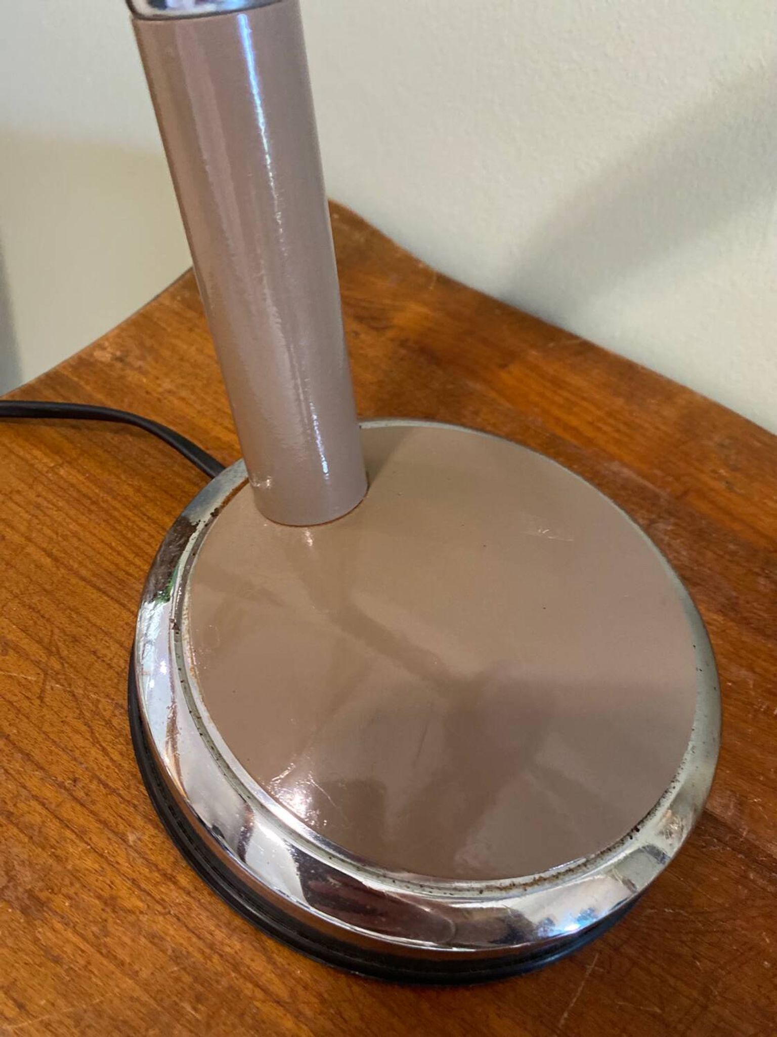 Vintage articulated lamp