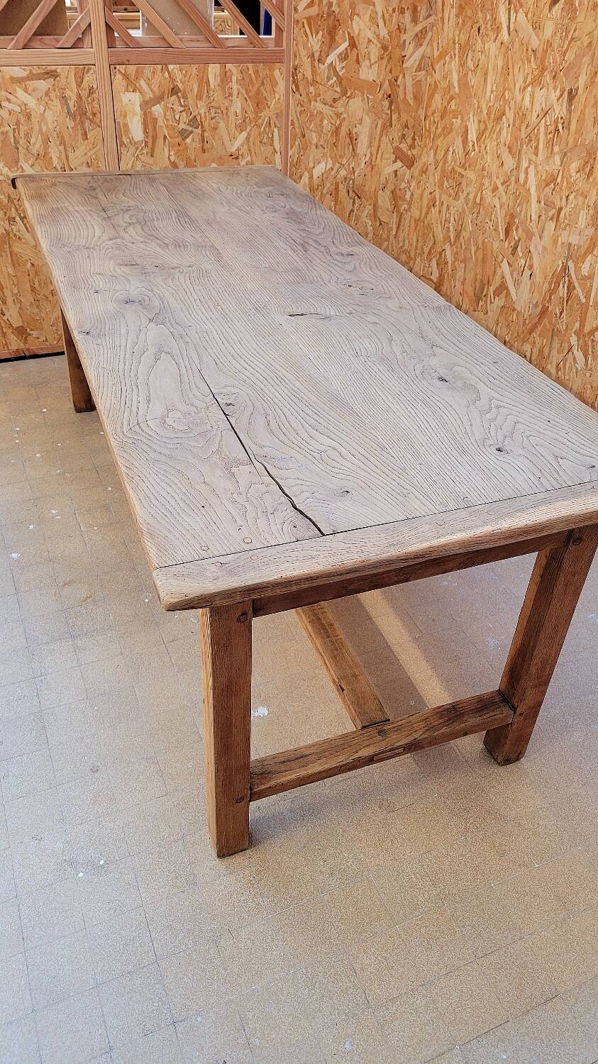 Farmhouse table
