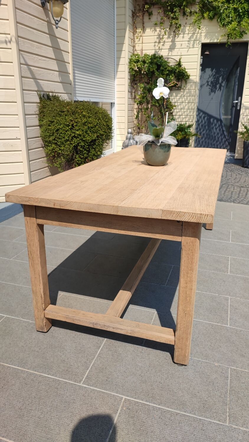 Solid oak farmhouse table