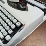 Japy Baby typewriter white as new
