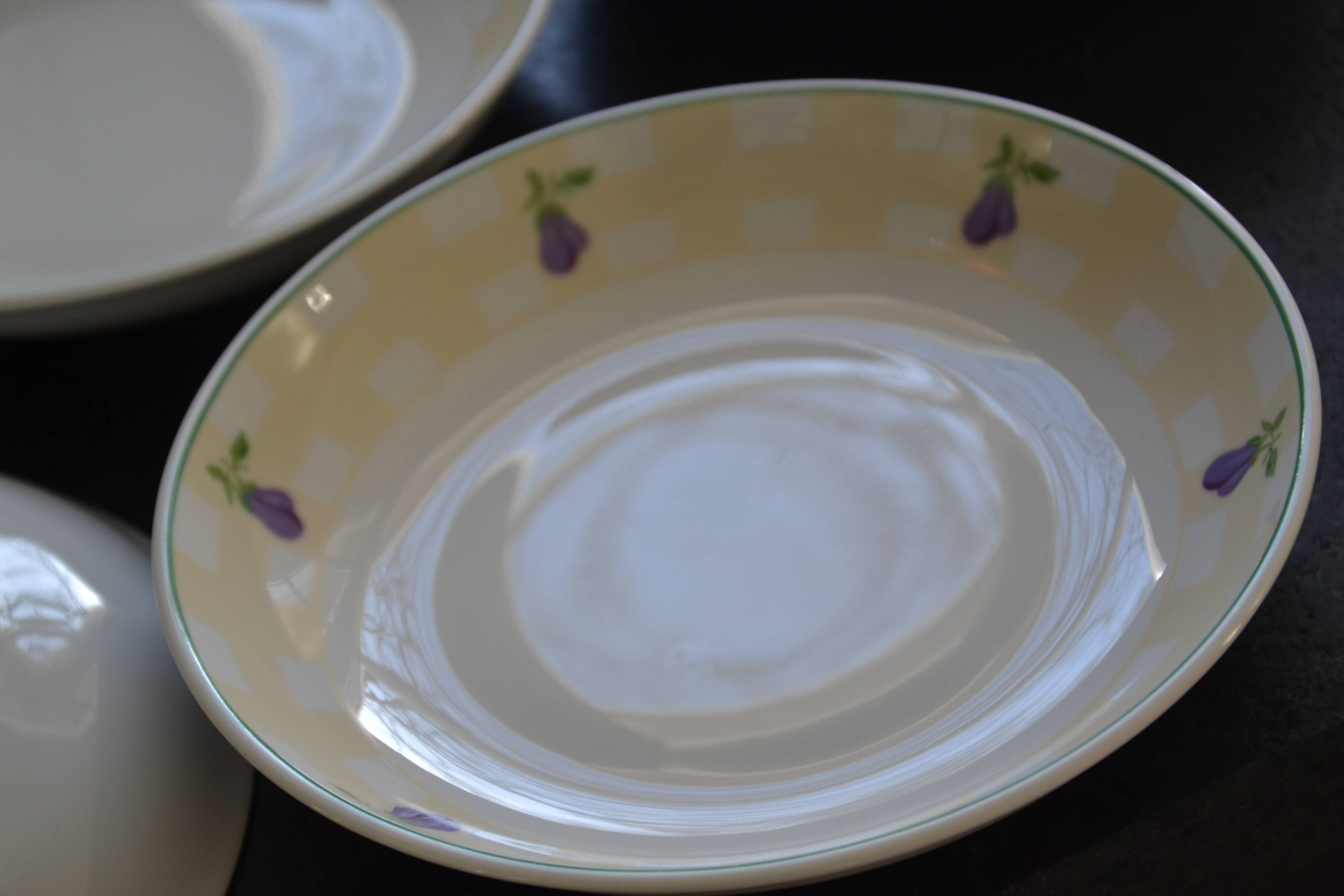 8 Guy Degrenne plates, “sweet and salty” model