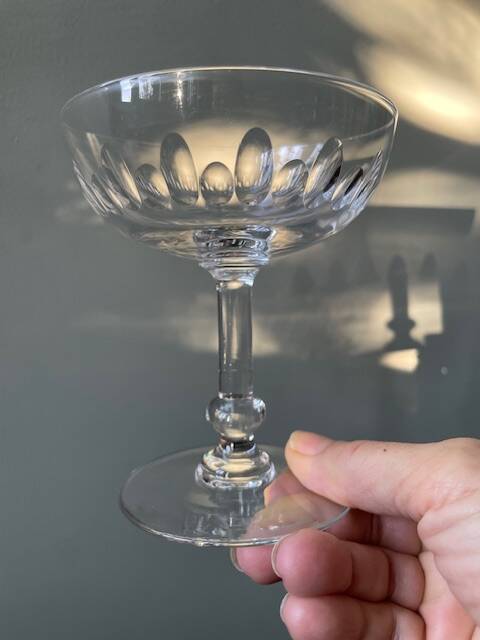 Set of 6 cut crystal champagne glasses with facets from Baccarat