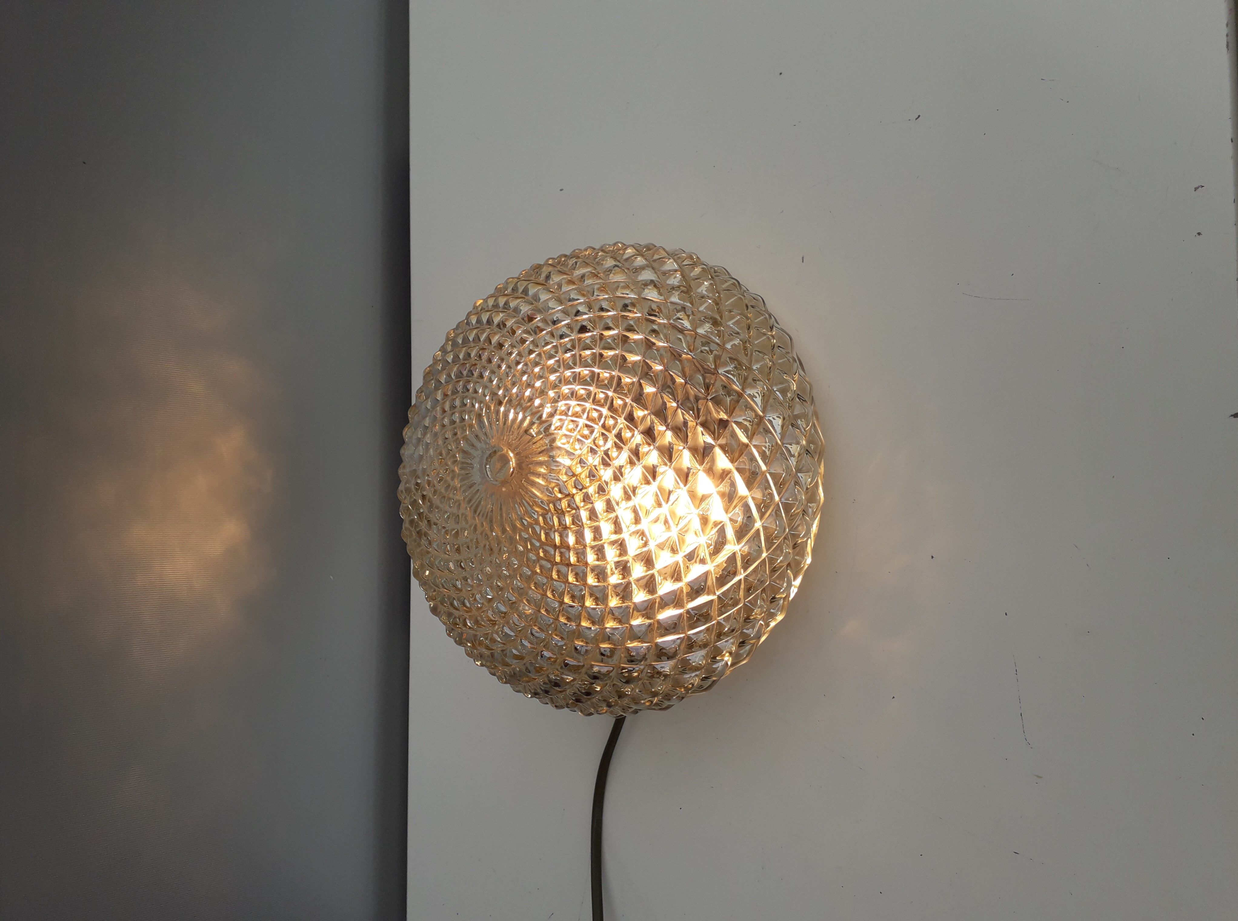 Vintage ceiling lamp / wall lamp - molded glass diamond tips - 1970