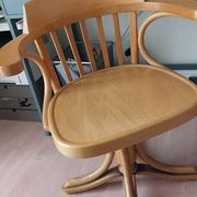 Chaise de bistrot