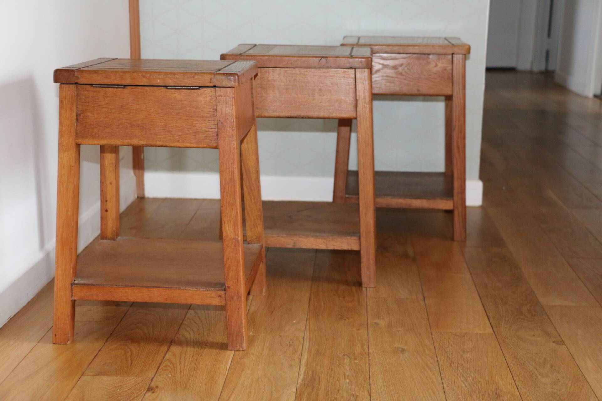 Tabouret/chevet chêne reconstruction