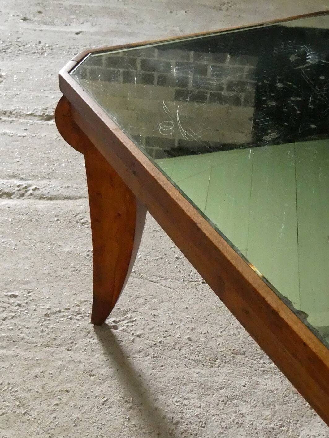 Table basse Art Déco en noyer et miroir, 1940