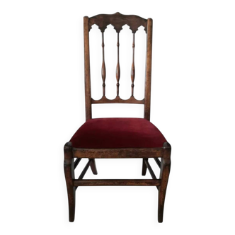 Children's chair in solid wood and red velvet