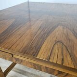 Extendable Art Deco table in olive root