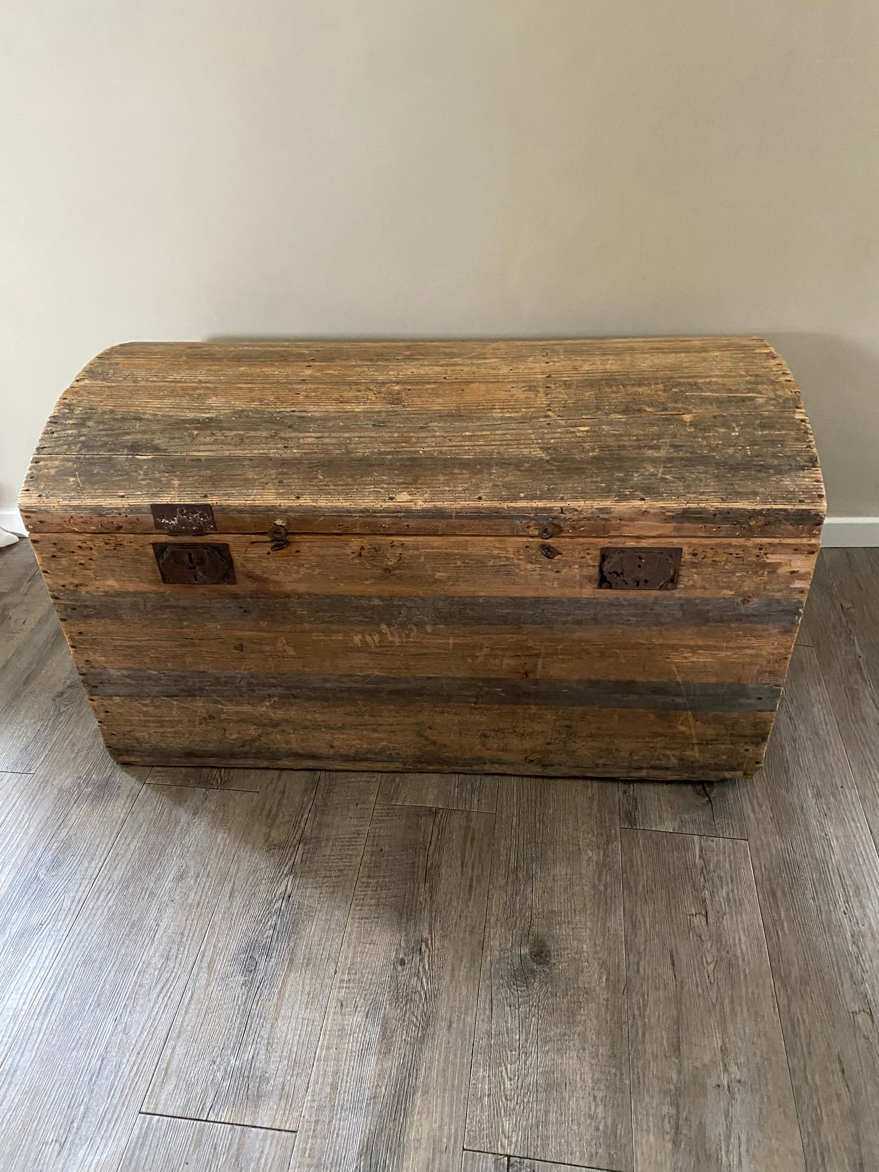 Wooden trunk