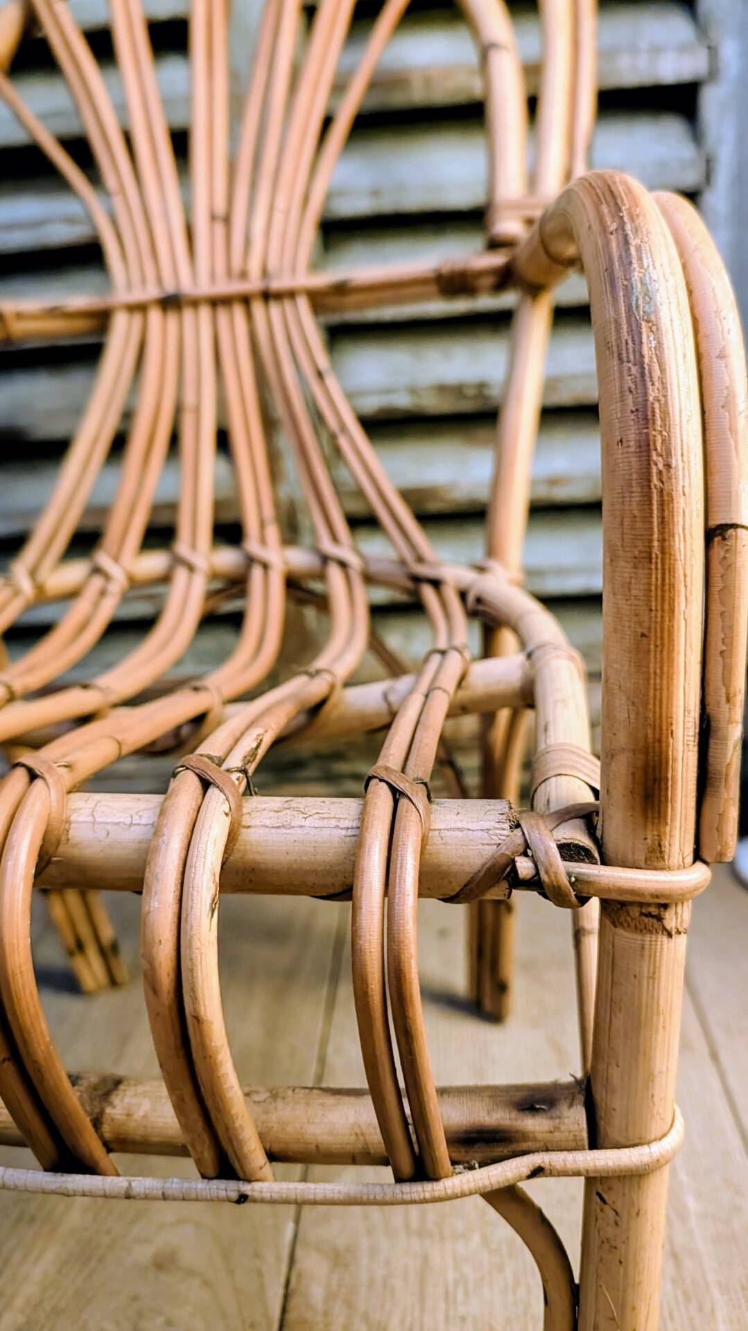 CHILDREN'S CHAIR IN RATTAN