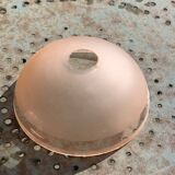 Globe coupole, en verre dépoli et verre transparent rose, Art Déco