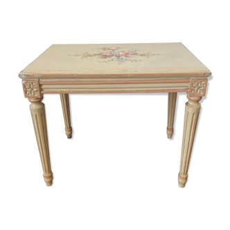Coffee table painted louis xvi style