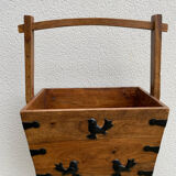 Wooden basket early XIX