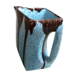 Pitcher