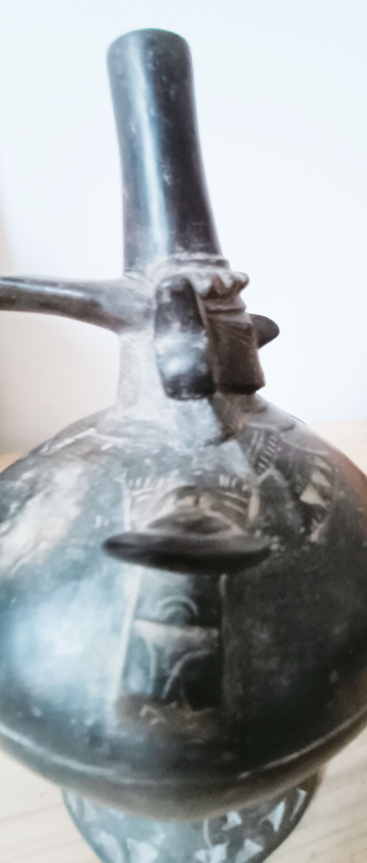 Funerary vase Lambeyeque Chimu Peru Pre-Columbian 10 11th century