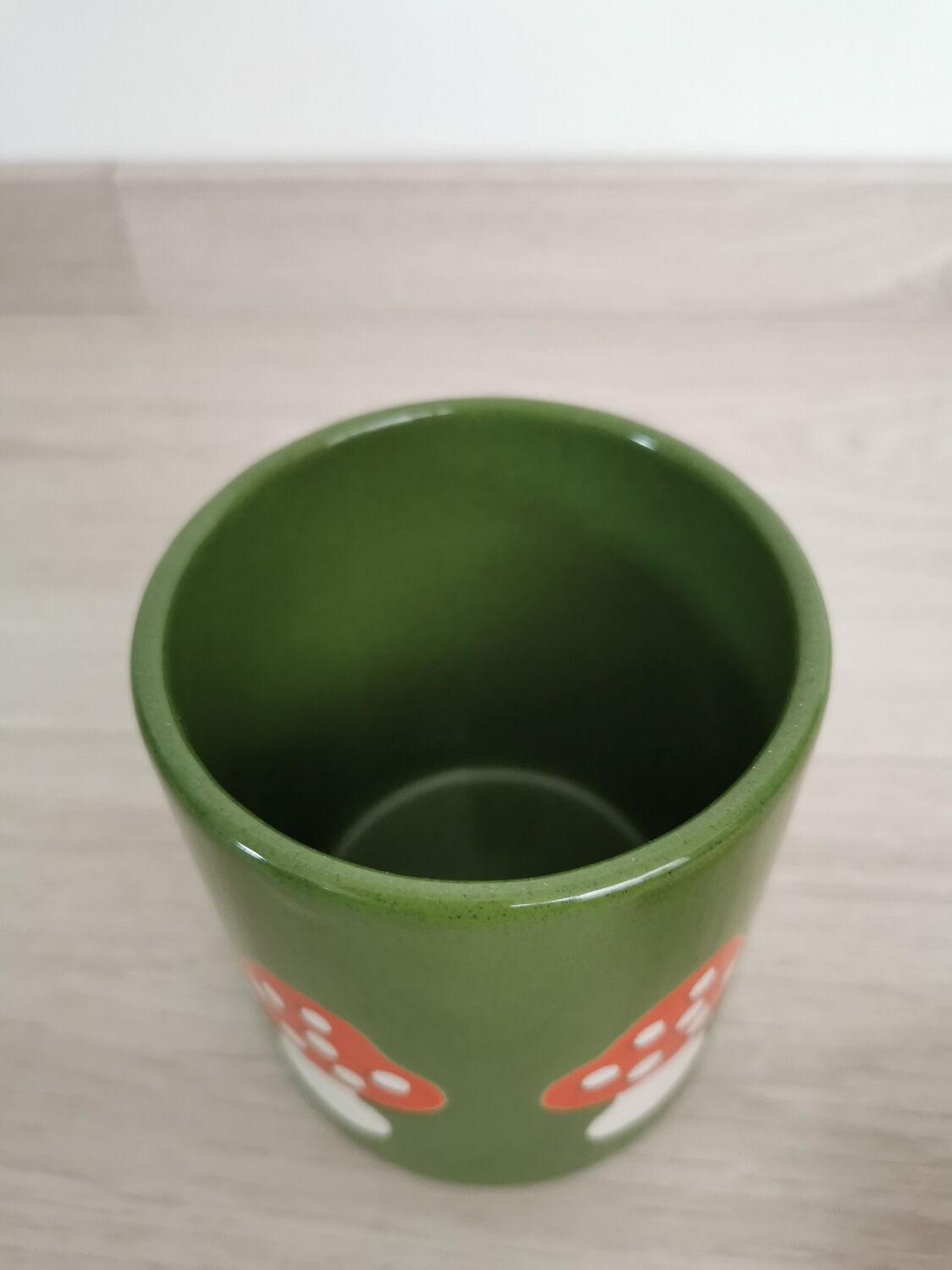 Vintage ceramic spice pots