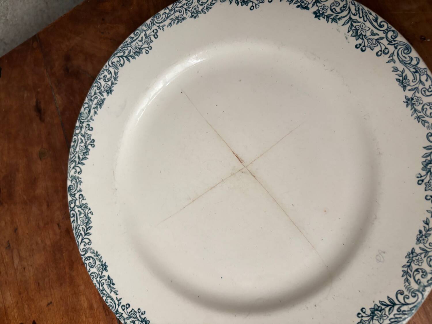 Green Fire Earth Set 6 large plates and 6 small plates