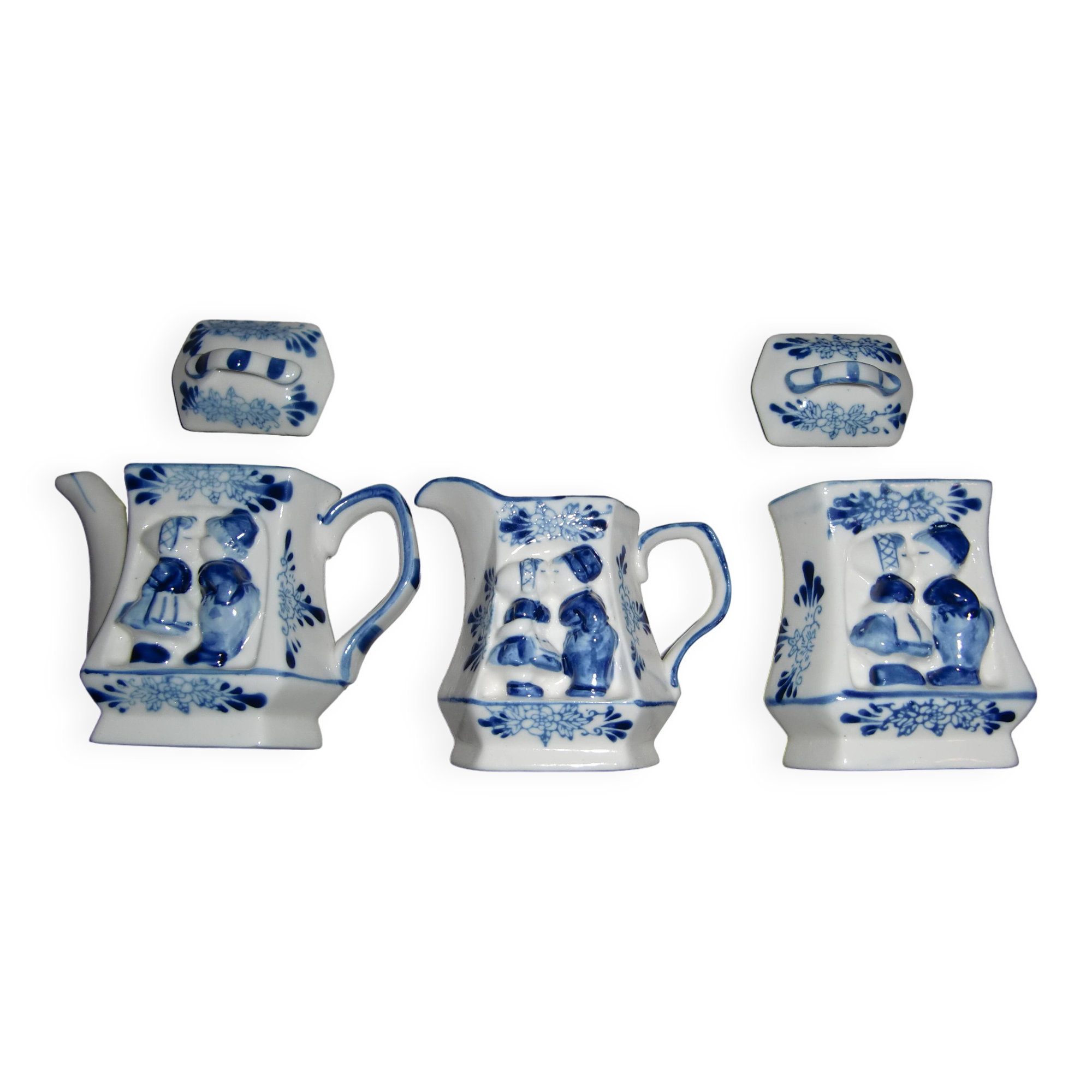 Petit service "Jouons à la dinette!"