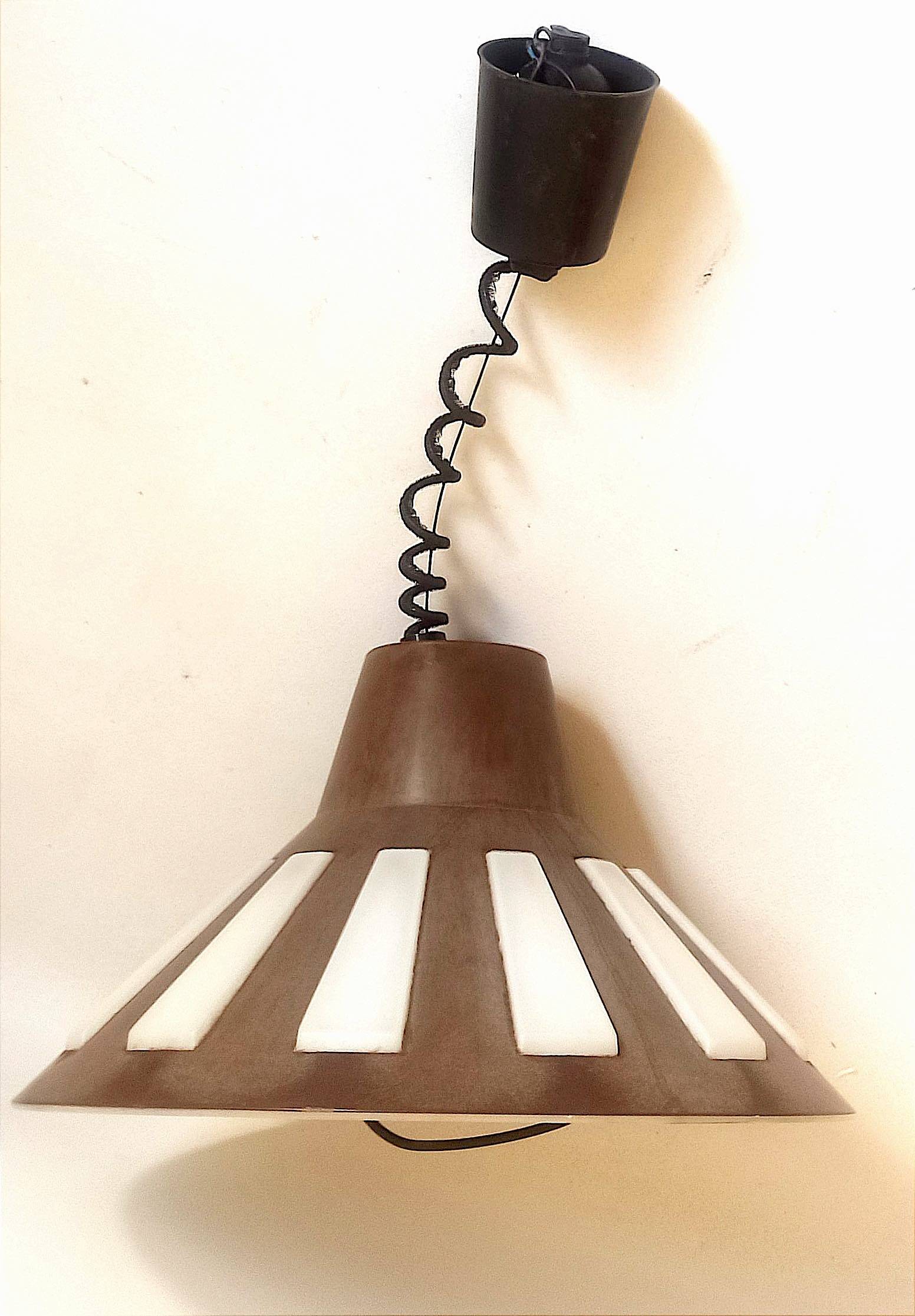 Bakelite pendant light up and down 70s Diameter 40 cm