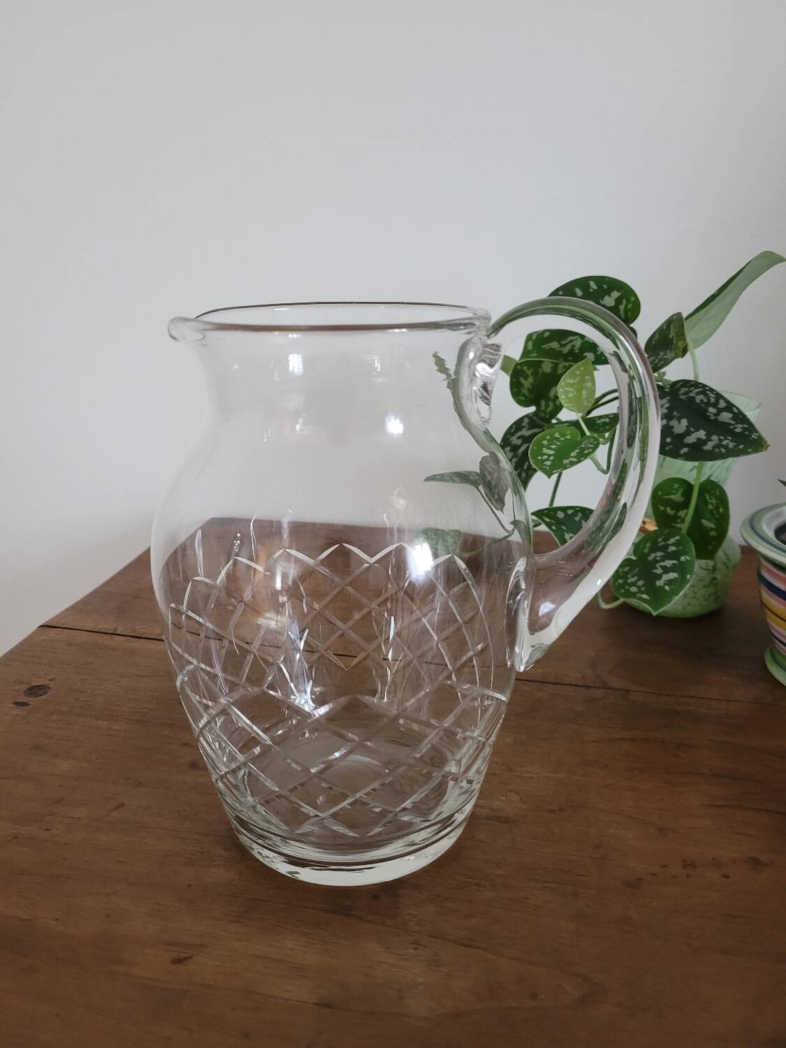 Chiseled/cut crystal pitcher