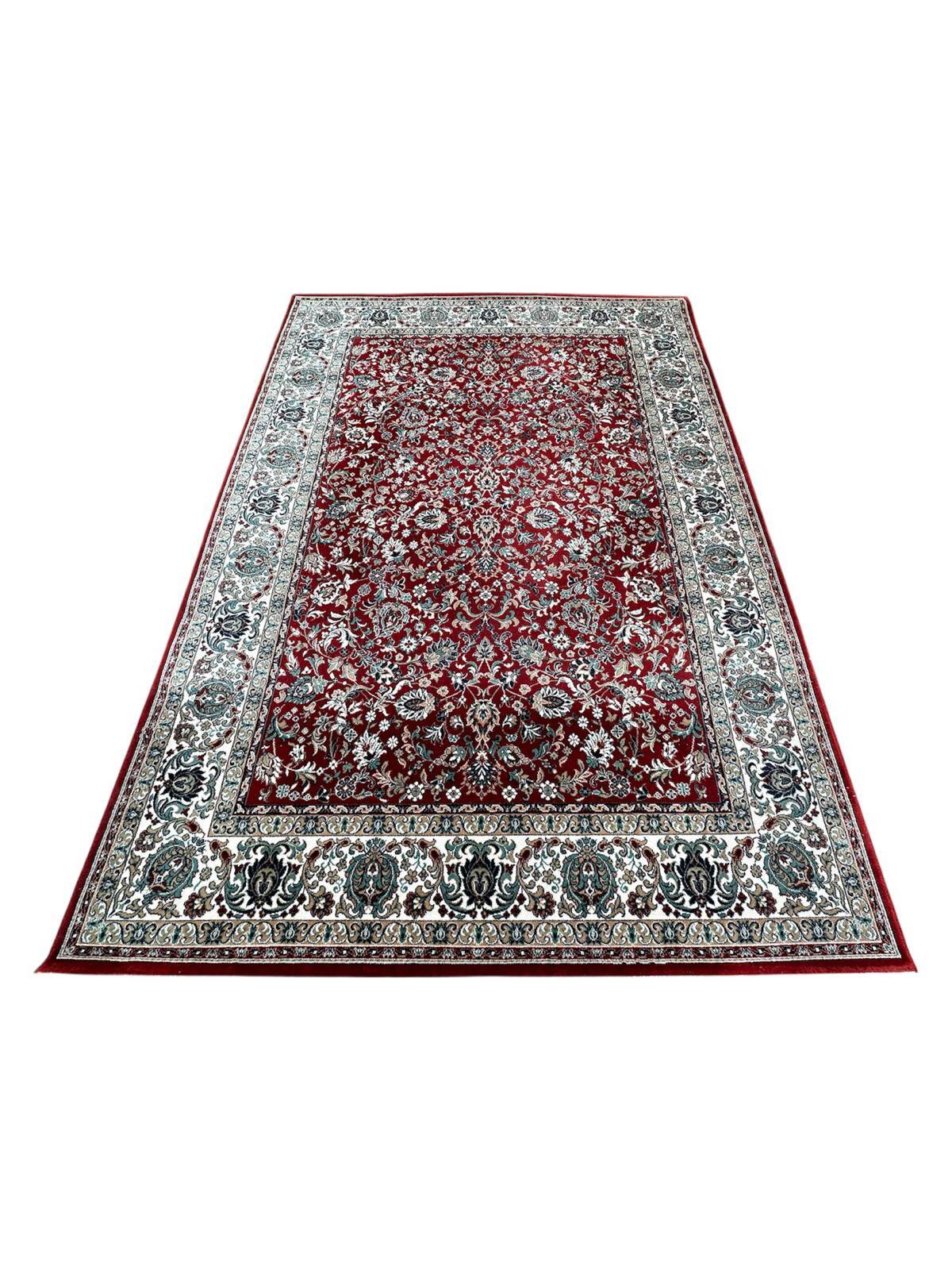 Large oriental-style rug 250cm x 350cm