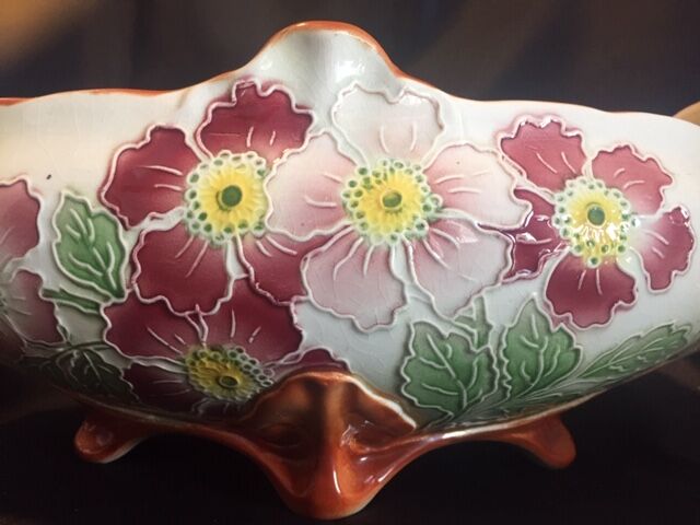 Lot vases and a garden dabbling 1900