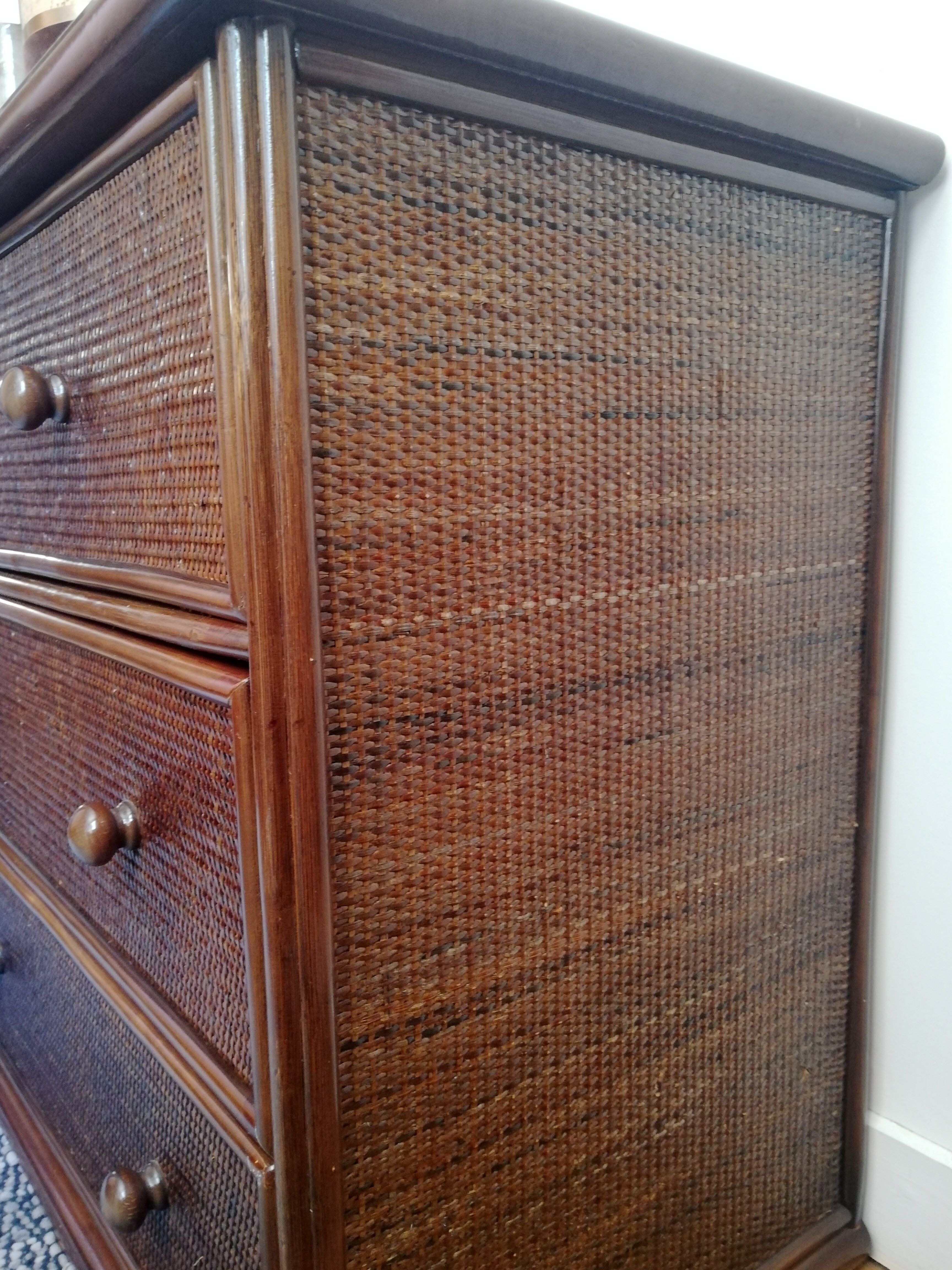 Chest of drawers braided rattan and wood