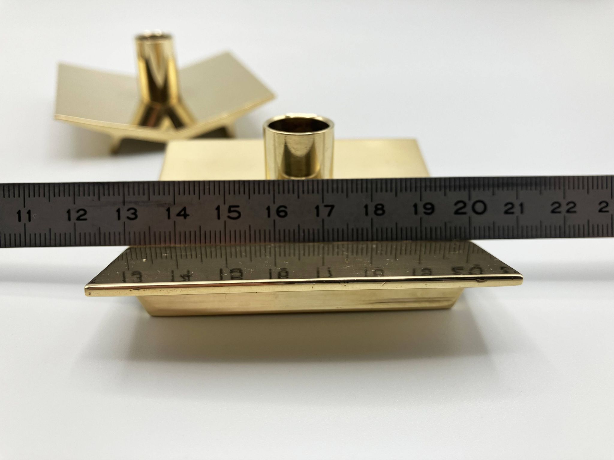 3 “Profile” candlesticks no. 70 in brass • Design Pierre Forssel for Skultuna Éditions • 1960