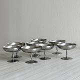 6 stainless steel footed bowls