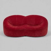 Two-seater pumpkin canapé by Pierre Paulin in red, very good condition.
