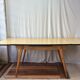 Table en bois et formica pieds compas