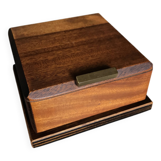 Boîte coffret à cigarettes vintage en bois par Ermond