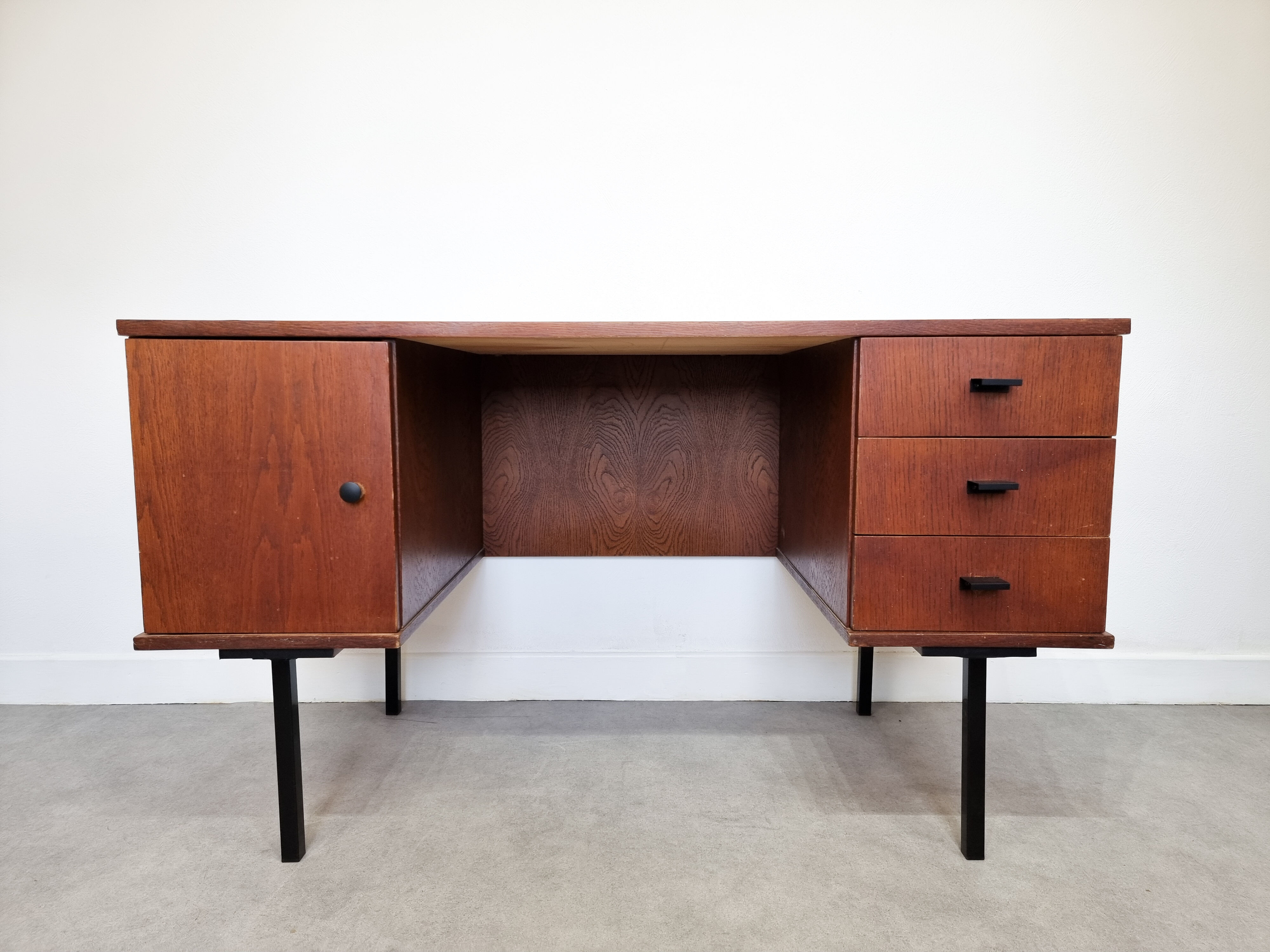 Scandinavian office 60s