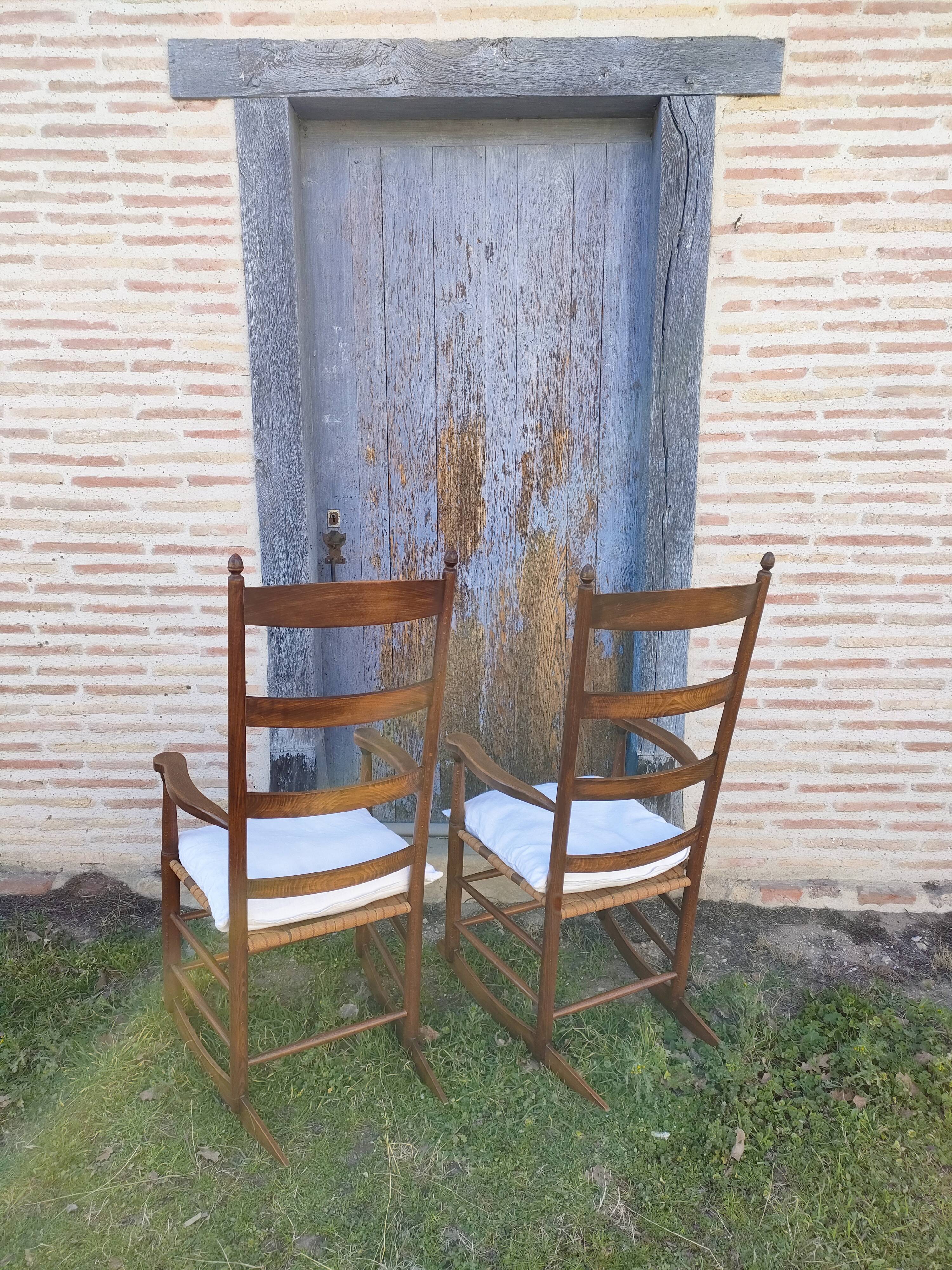Paire de rocking-chair américains