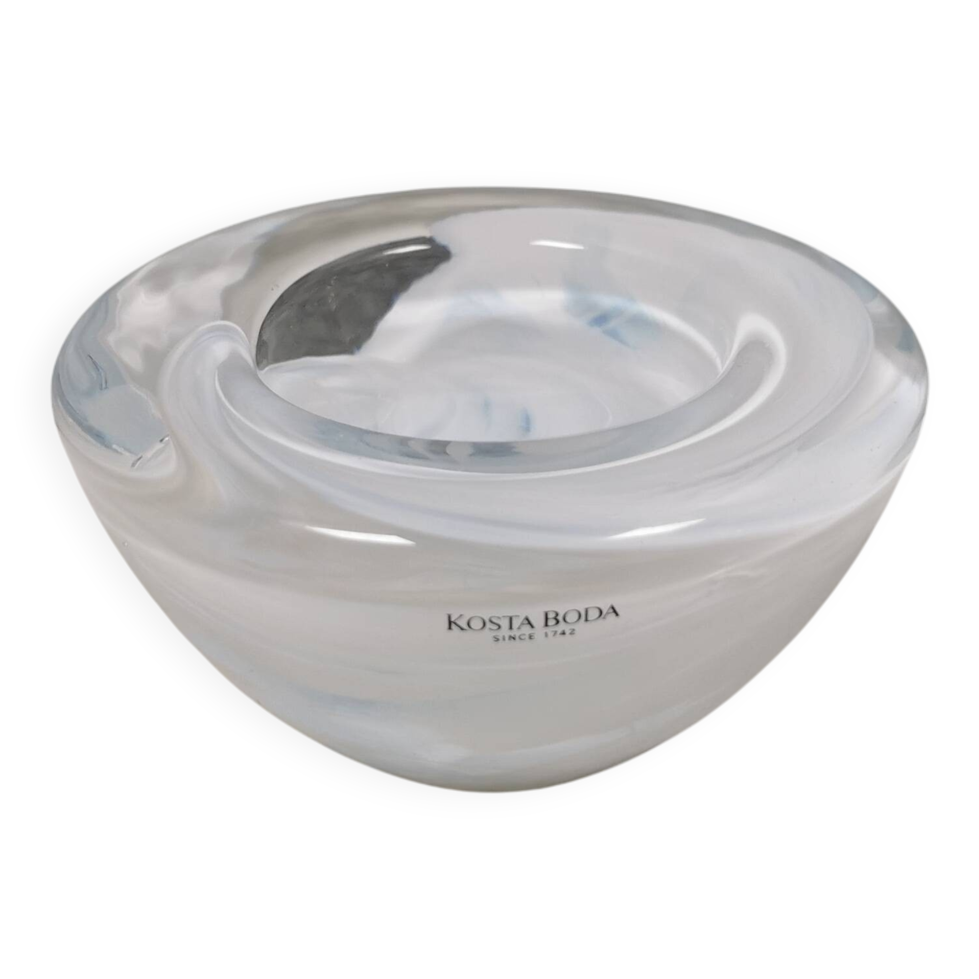 Beautiful candle holder by Kosta Boda, designed by Anna Ehrner in the 1990s